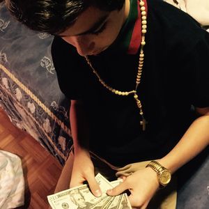 Meet your Posher, Avrey